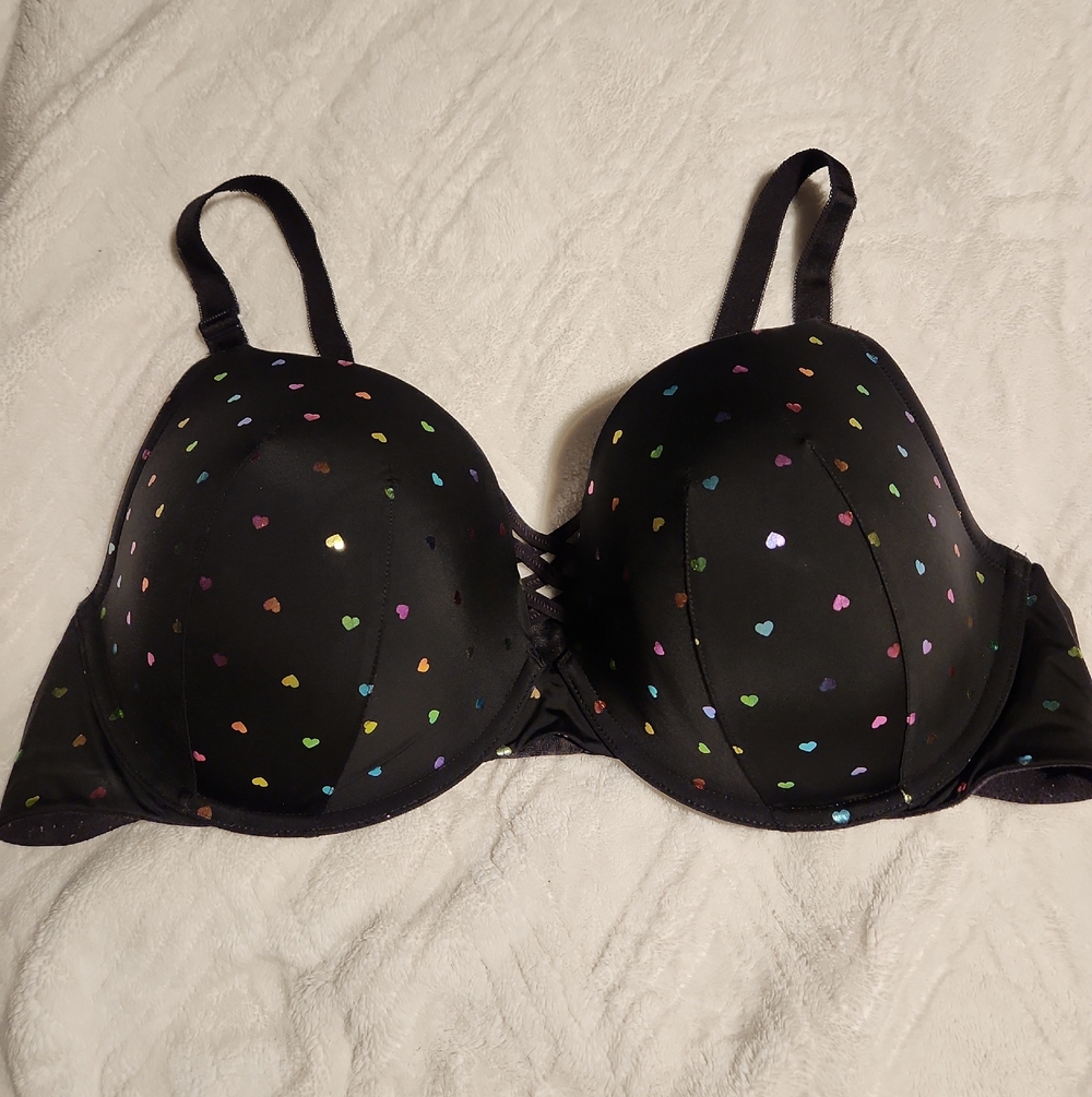 Black Heart-Print Push-Up Bra with Crisscross Detail torrid 44DD